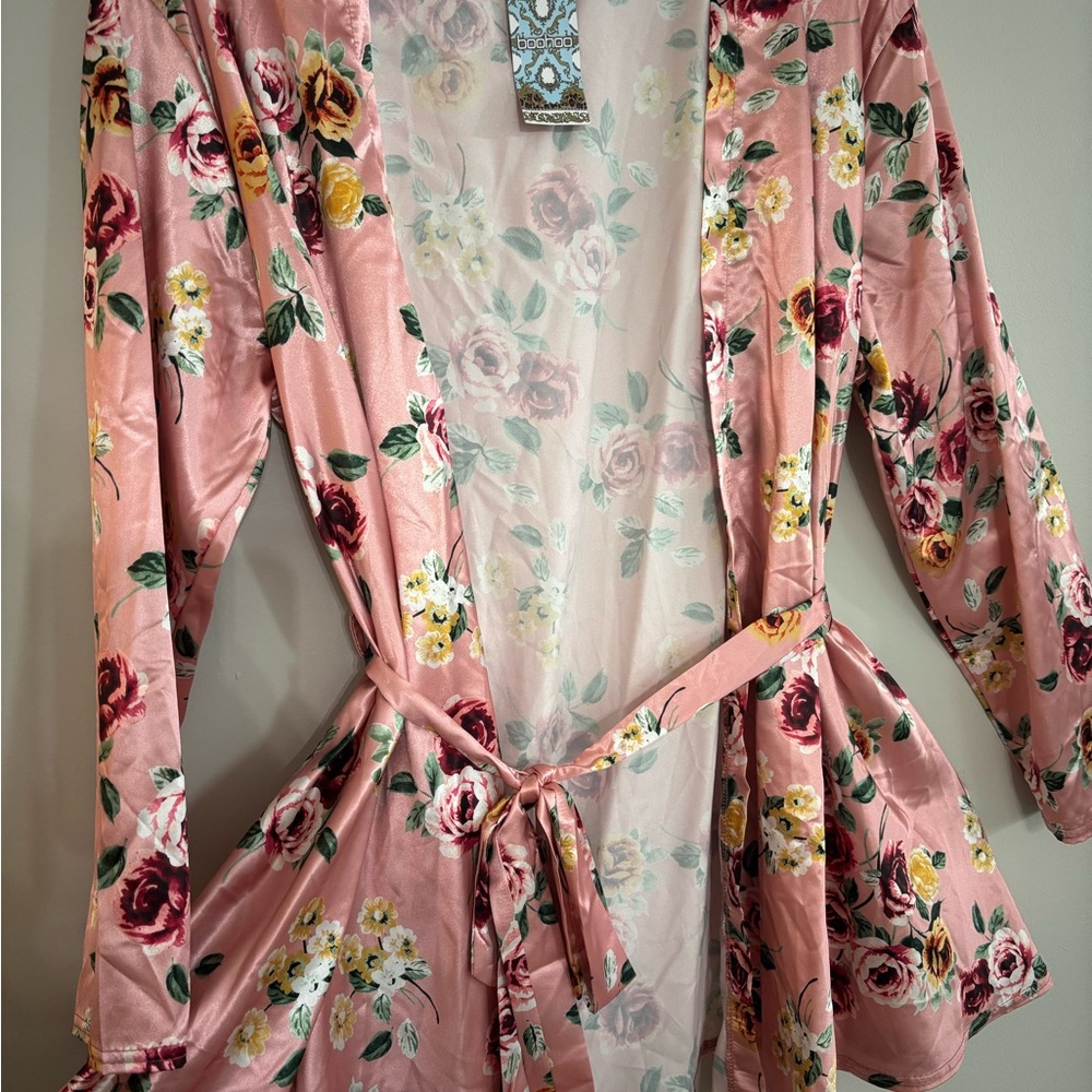 Boohoo Pink Floral Wrap Top